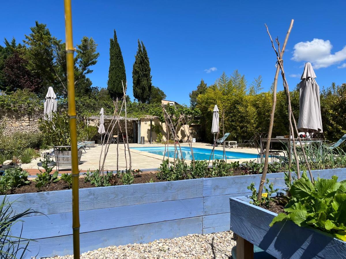 Mas Lou Parpaioun Bed & Breakfast Crestet Екстериор снимка